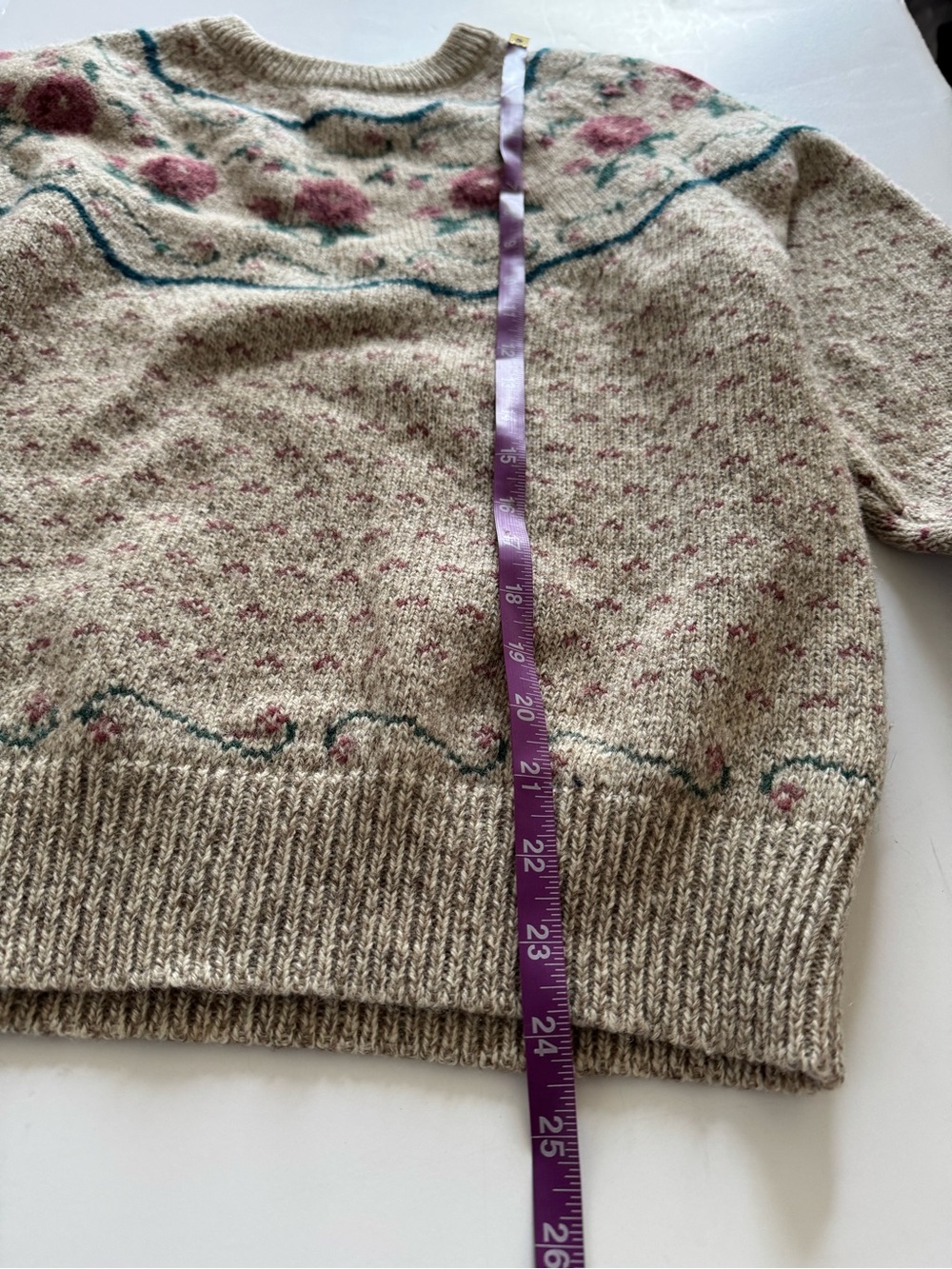 🌸 Vintage Eddie Bauer Floral Knit Sweater
Size Large - Picture 8 of 9